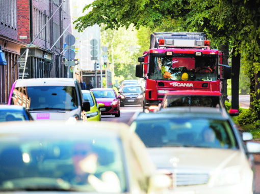 Trafikutsläppen ökar när andra utsläpp minskar