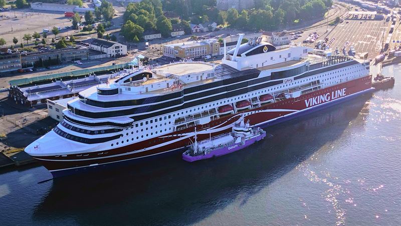 Fartyget Viking Glory går numera på förnybar biogas. Foto: Viking Line