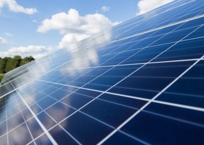 Ny enkät: Starkt stöd för vindkraft och solenergi