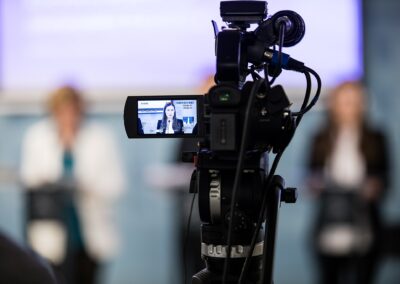 Klimatförändringen får större synlighet – men på ekonomins villkor