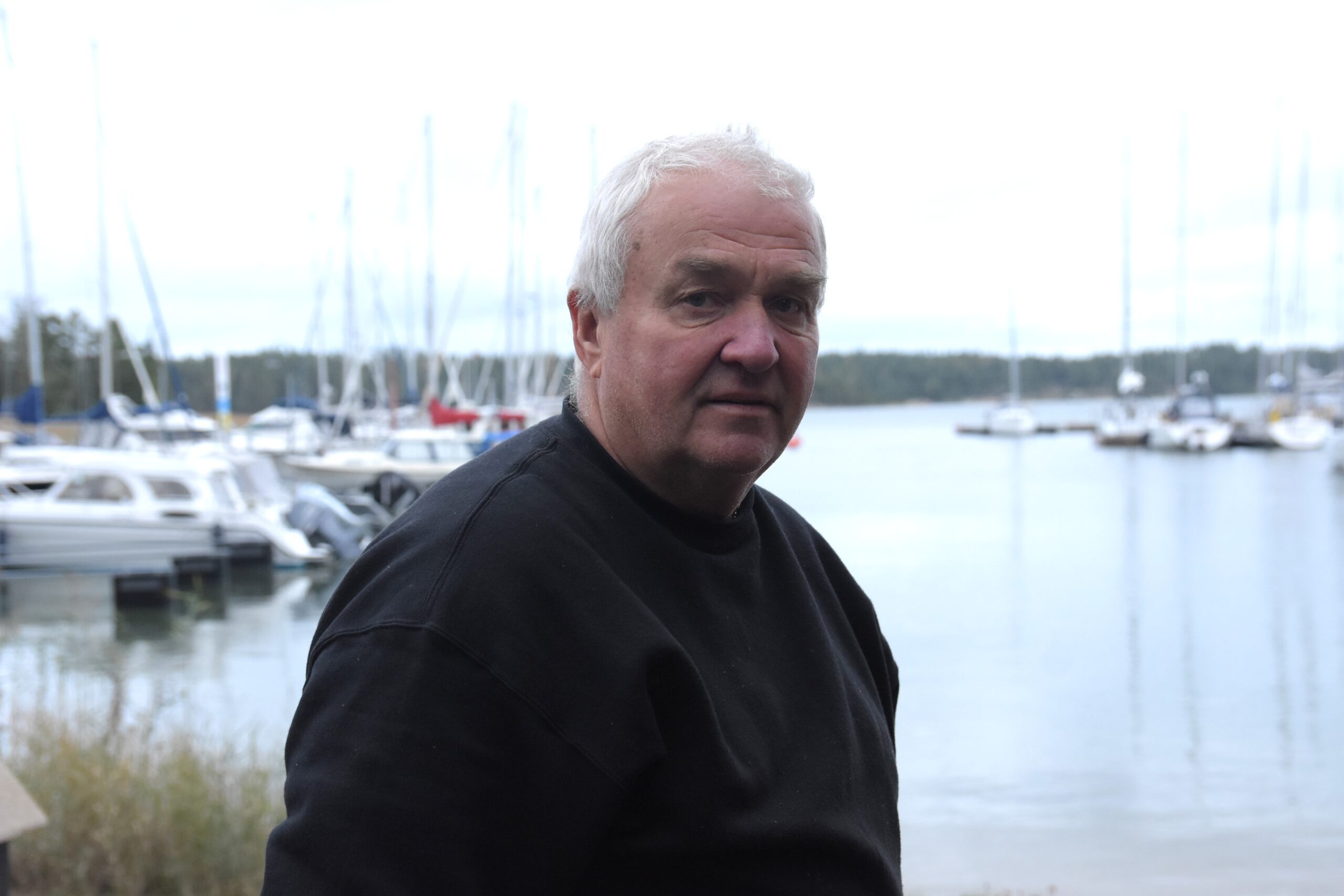 Börje Öhman kallar sig själv för skärgårdstorpare. Han har rört sig till sjöss hela sitt liv. Foto: Mikael Sjövall