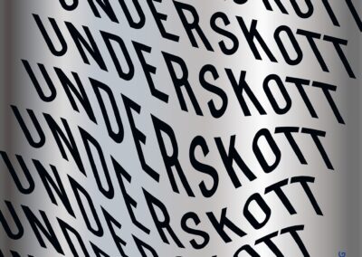 Emma Holten har skrivit en bok som omvärderar värde